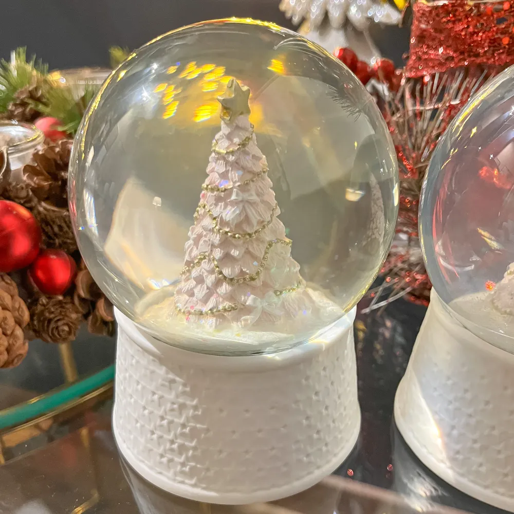 Bola de cristal pino navidad Petra Decora