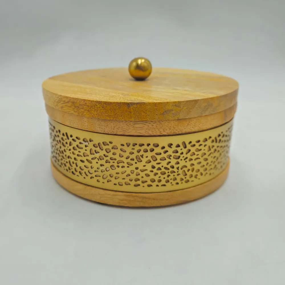 Caja madera redonda metal dorado S 15x8 cm Petra Decora
