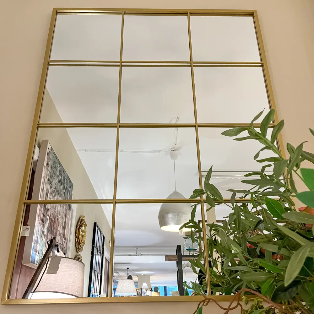 Espejo dorado hierro efecto ventana 90x120 Petra Decora