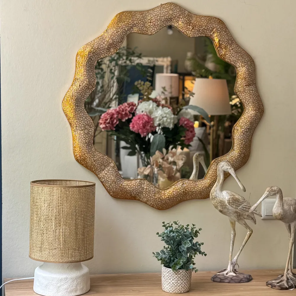 Espejo metal dorado irregular 81x3x81 cm Petra Decora
