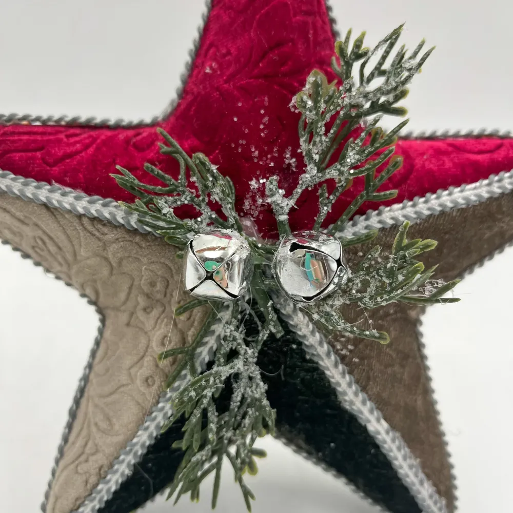 Estrella piñ granate Petra Decora