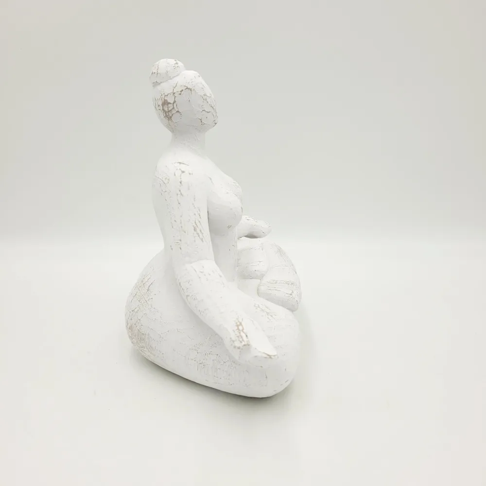 Figura resina yoga Petra Decora
