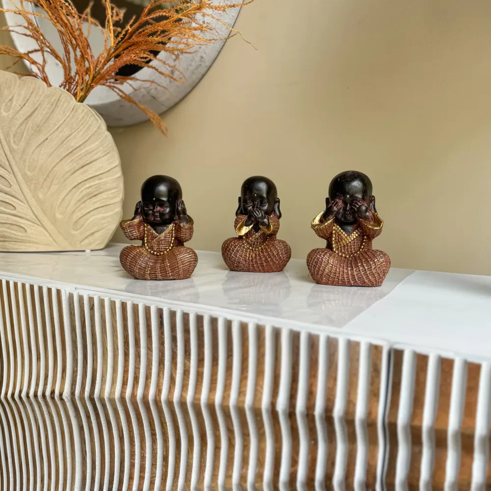 Figuras monjes budistas terracota 12x7,5x15,5 cm Petra Decora