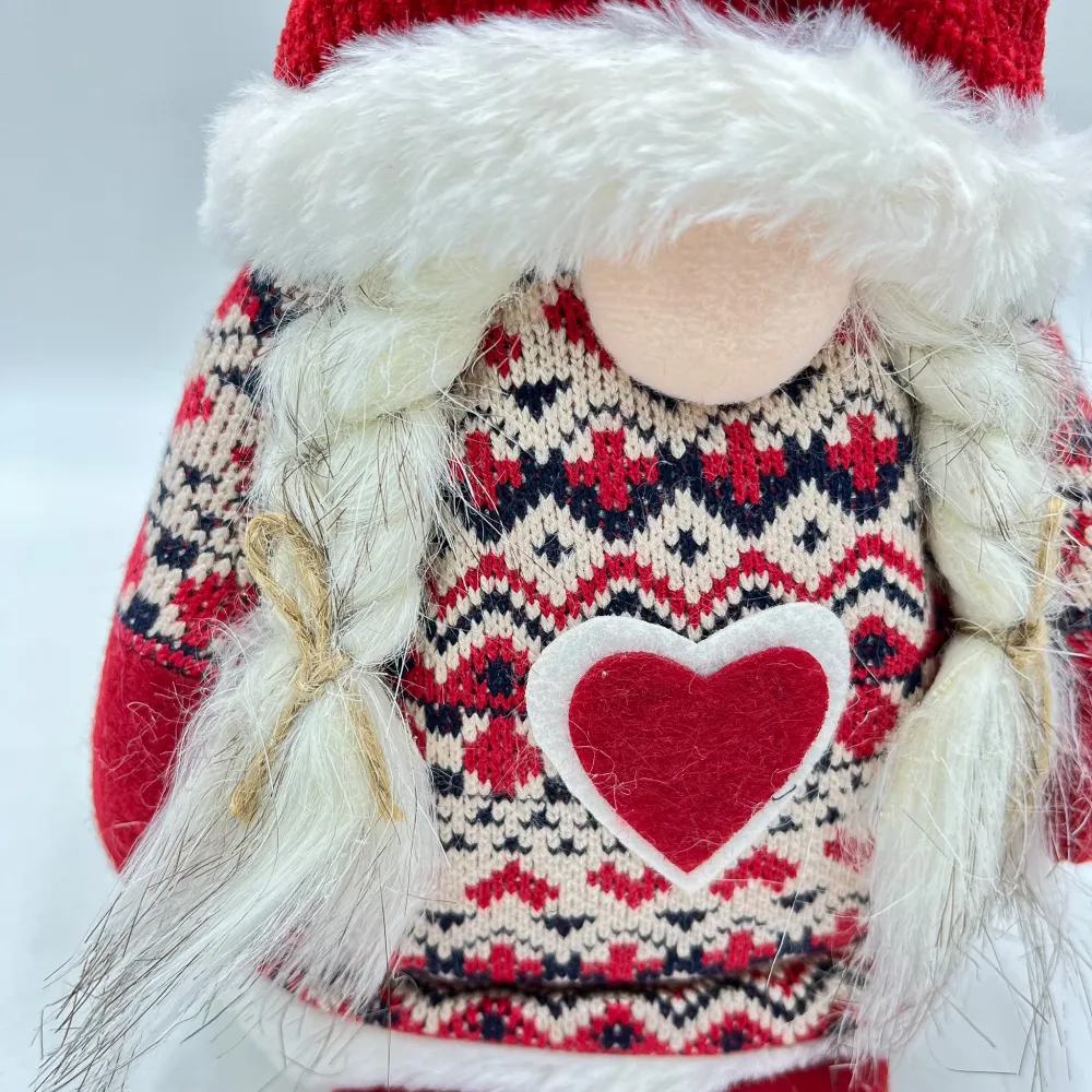 Gnomo navideño corazón 17x14x43 Petra Decora