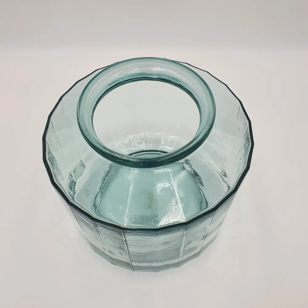 Jarrón de cristal redondo strepr 23x25 cm Petra Decora