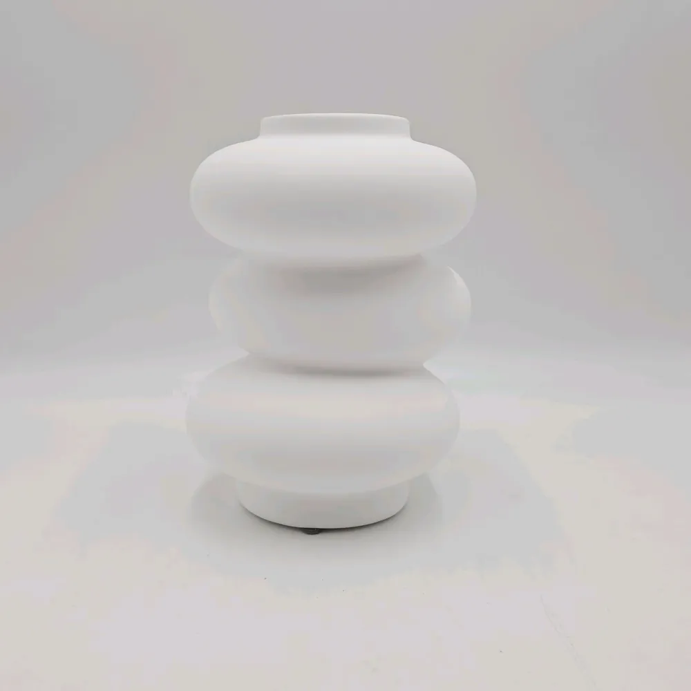 Jarrón Fillip blanco 17x15x21cm Petra Decora