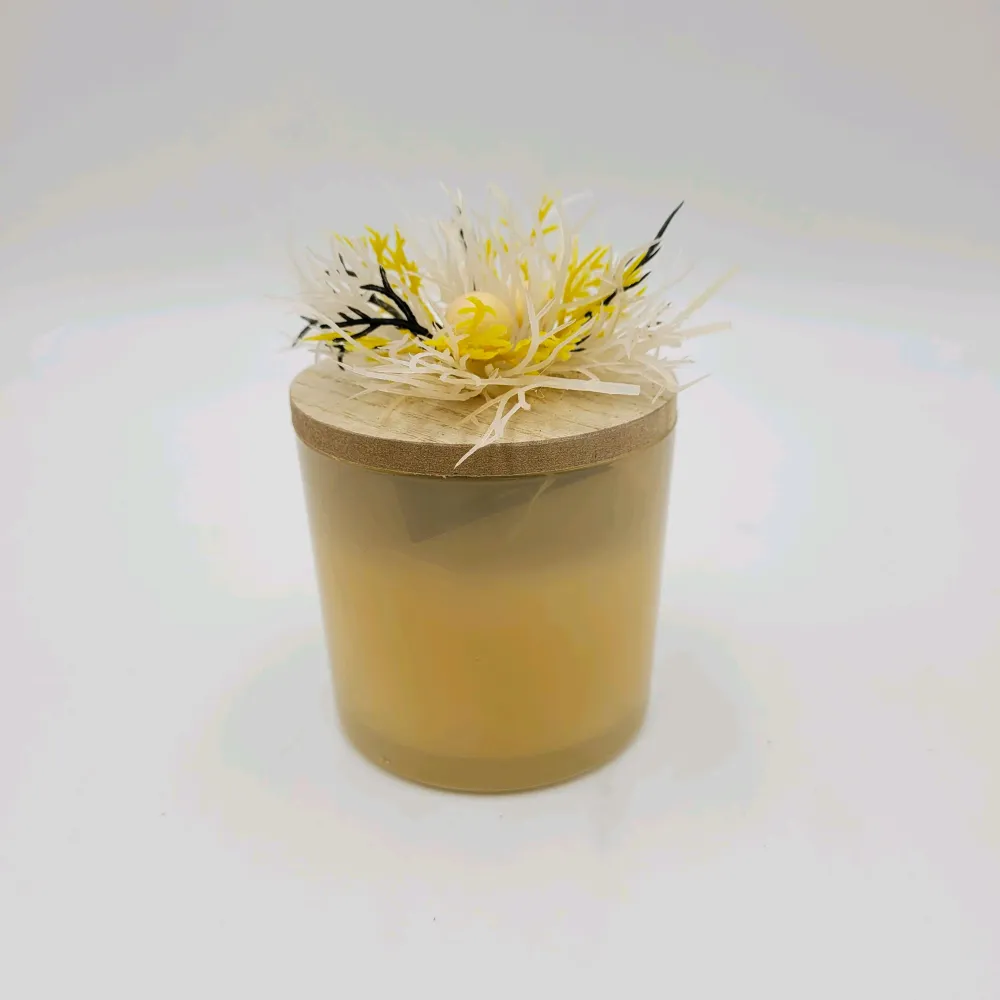 Vela perfumada amarillo Petra Decora