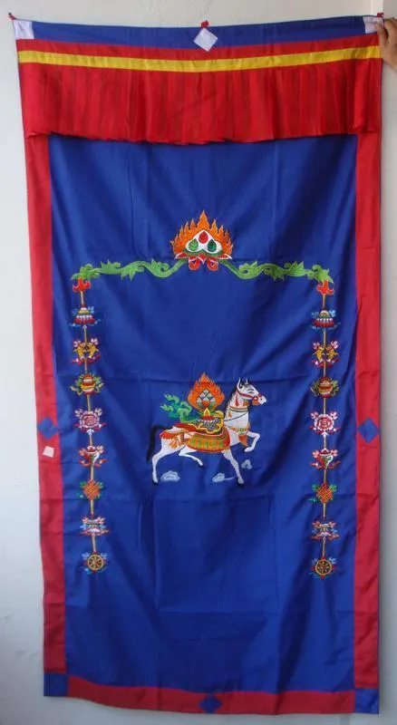 Cortina de puerta bordada con caballo de viento Prajwol /NepaCrafts