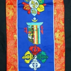 Estandarte bordado con símbolo budista colgando Prajwol /NepaCrafts