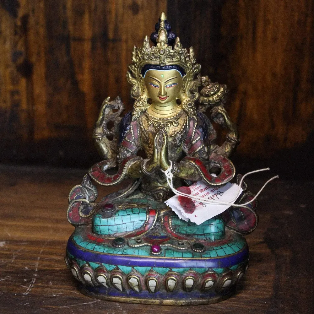 Estatua de Chenrezig de 7 pulgadas con joyas de mosaico Prajwol /NepaCrafts