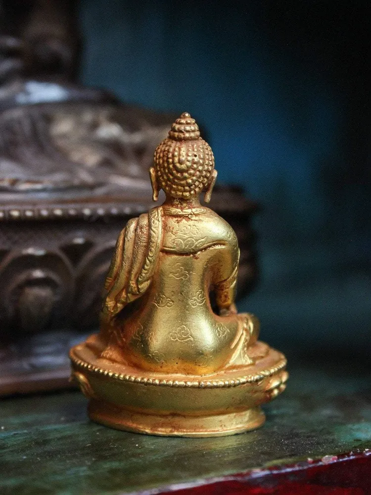 Pequeñ estatua dorada del Buda Shakyamuni Prajwol /NepaCrafts