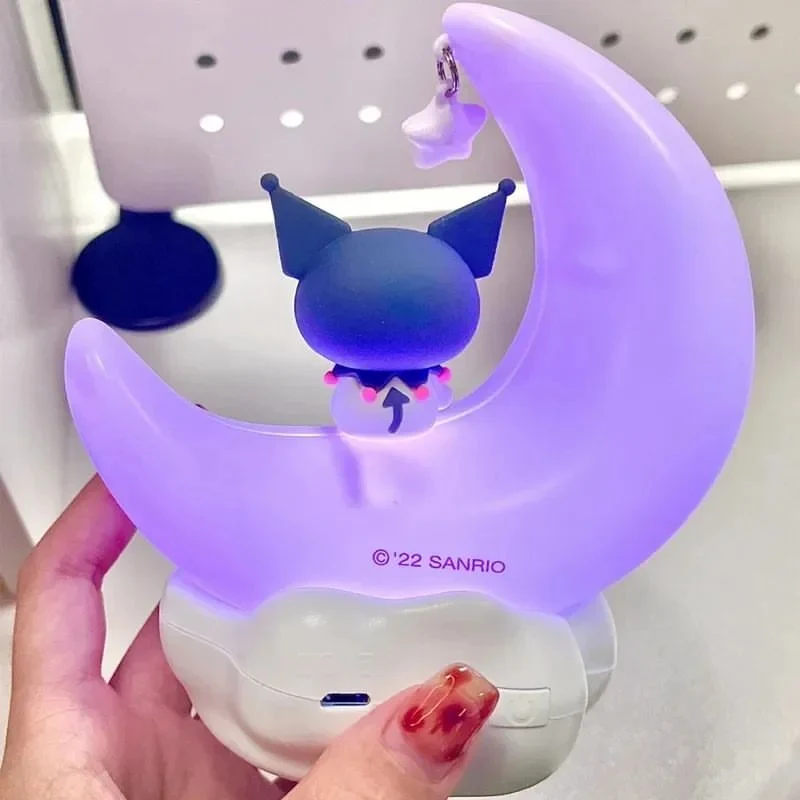 Lampara Kuromi Con Diseño De Media Luna + Envio Gratis Soluciones Shop