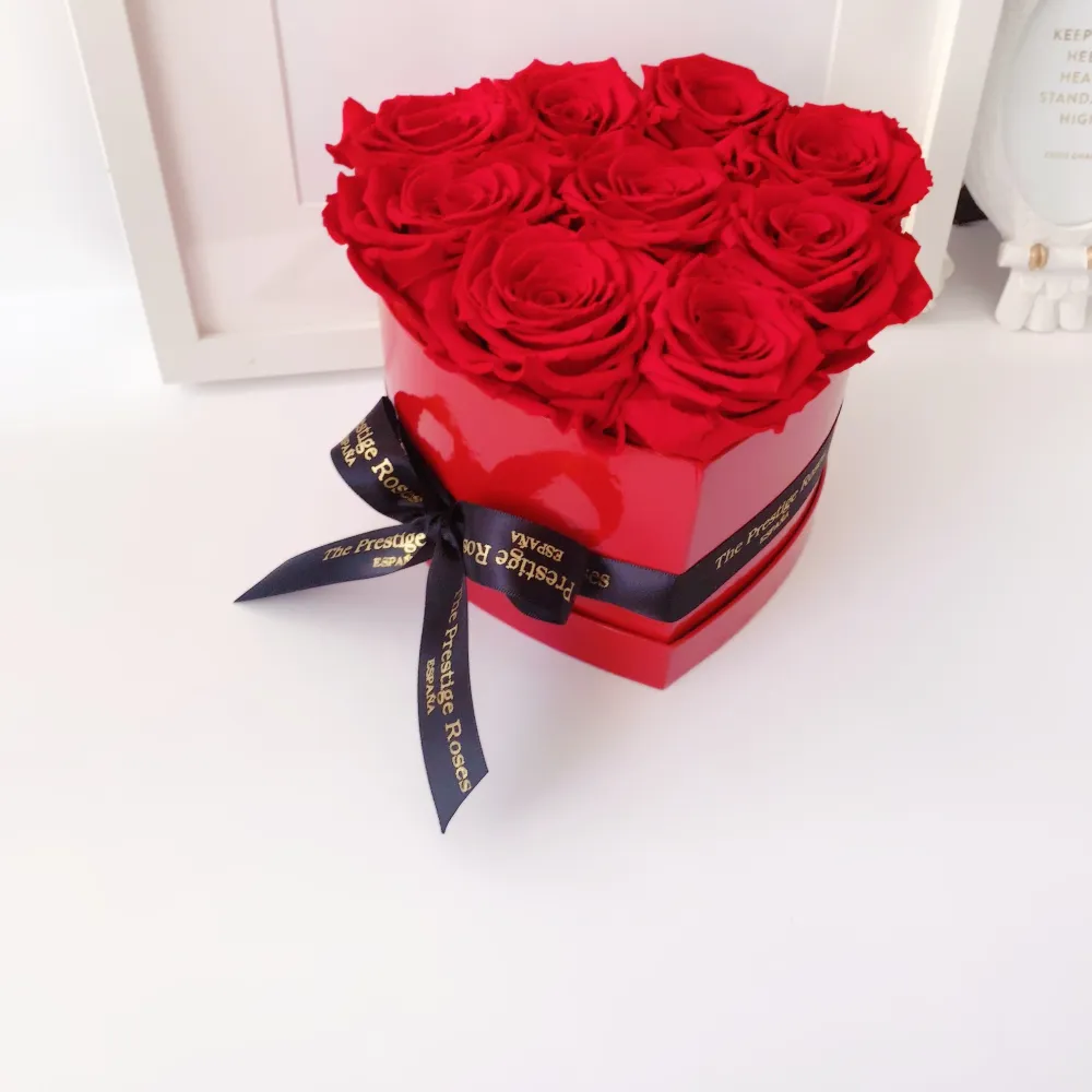 Caja Corazon Brillo de Rosas Preservadas The Prestige Roses Madrid
