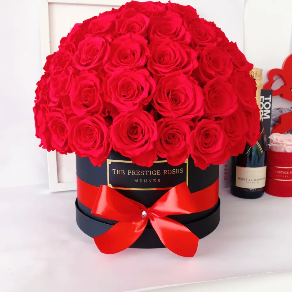 Caja Grande de Rosas Frescas en Estilo Luxury Dome - Prestige Roses The Prestige Roses Madrid