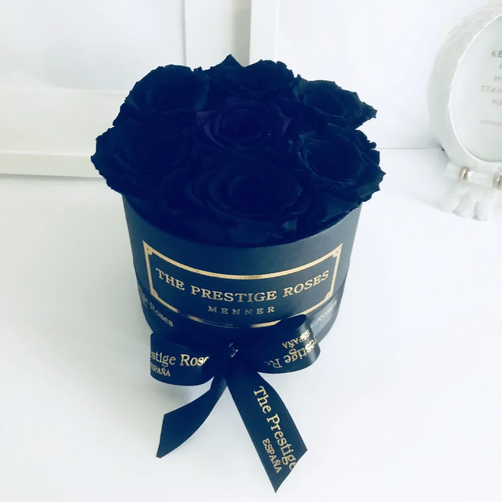 Caja Negro Mini de Rosas Eternas Negros The Prestige Roses Madrid