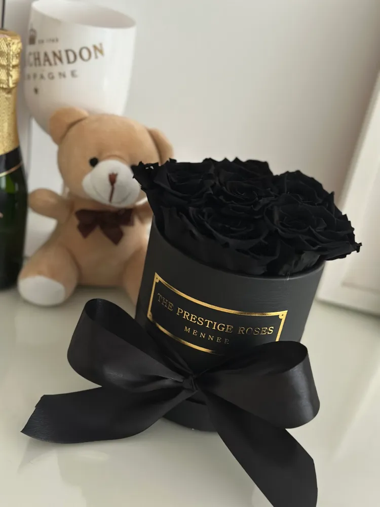 Caja Negro Mini de Rosas Eternas Negros The Prestige Roses Madrid