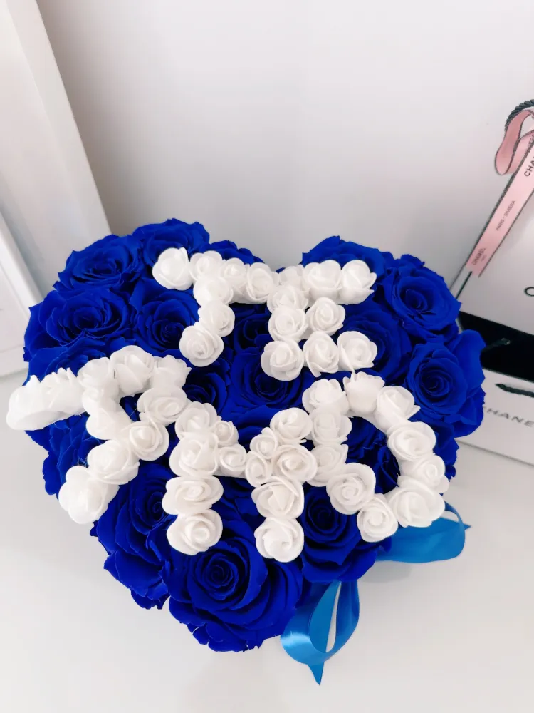 Caja de Rosas Eternas Personalizada “Te Amo” The Prestige Roses Madrid