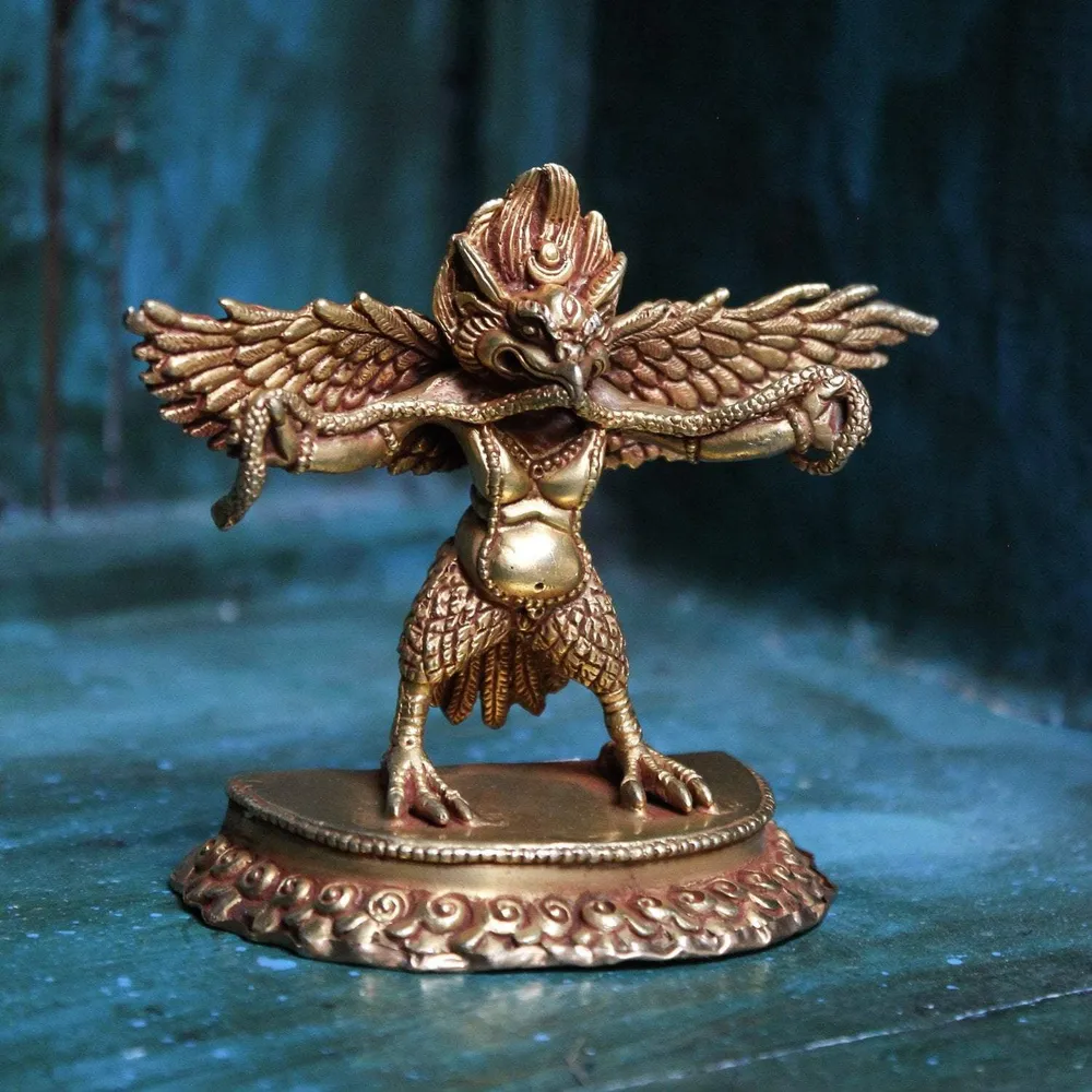 Pequeñ estatua dorada de Garuda Tibetan Arts and Handicrafts