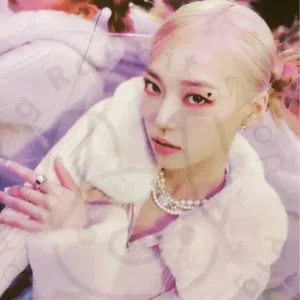 YEEUN - 1ST SINGLE ALBUM ( BEGINNING) B VER. POSTER