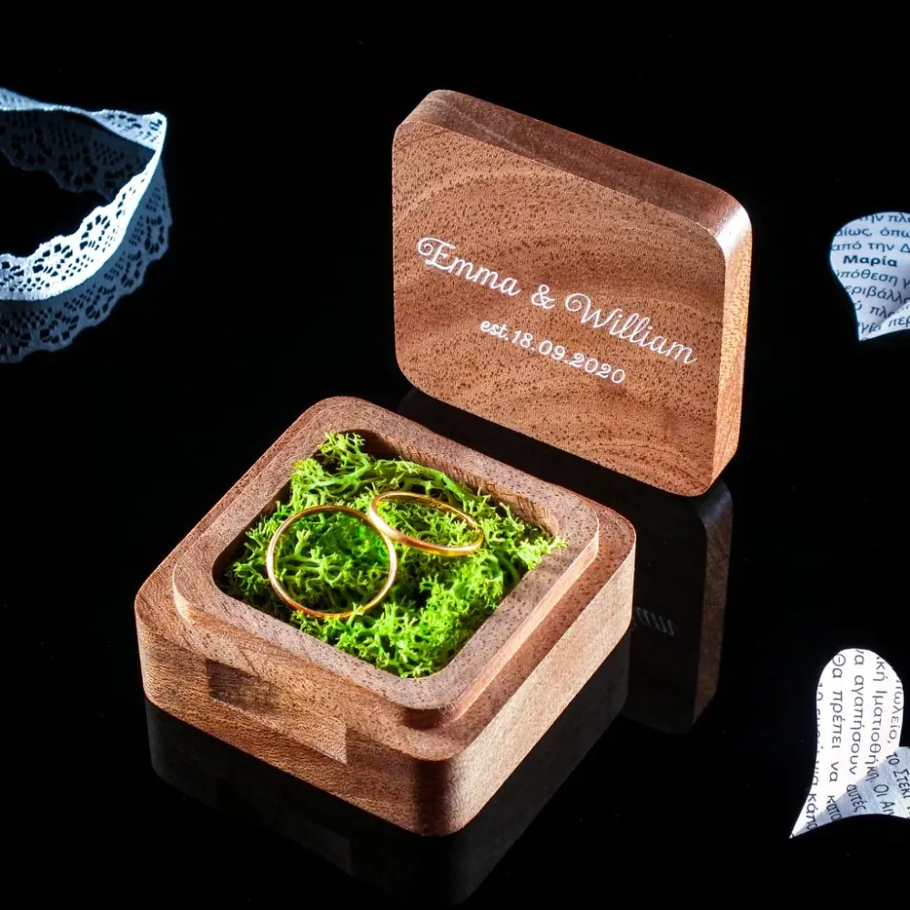 Anillo cuadrado - Joyero de madera de caoba