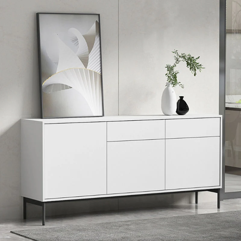 Credenza estilo moderno para servidores de madera con gabinetes y cajones Clearhalo