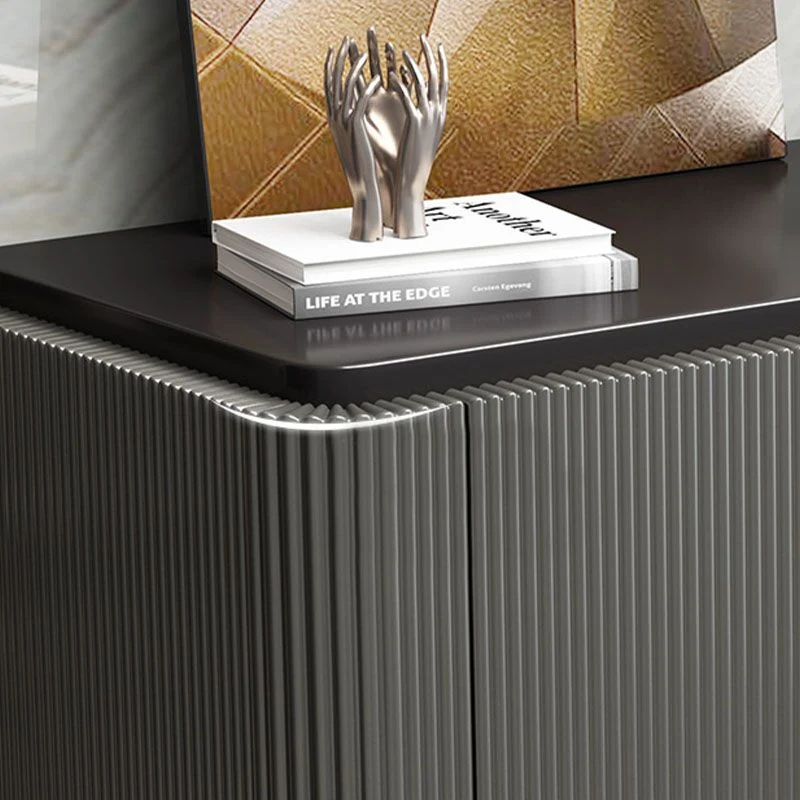 Glam Engineered Wood Credenza Gabinetes simples Servidor de comedor para sala de estar Gris Clearhalo