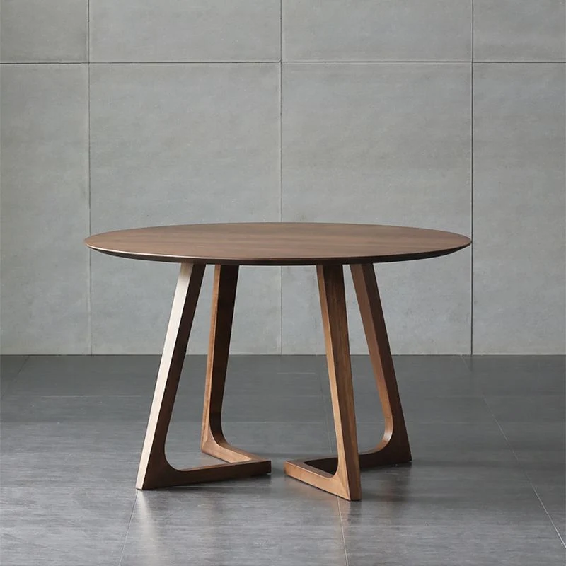 Mesa de centro con base de patas cruzadas en madera maciza de Brone y tapa redonda Clearhalo