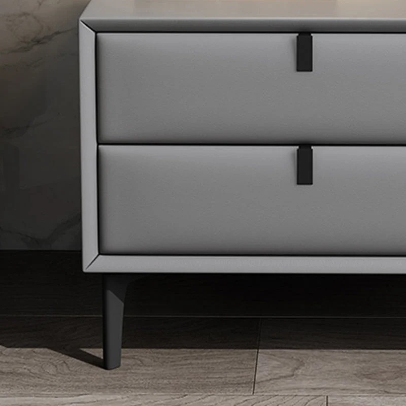 Mesita de noche con tapa de cuero y cajones Mesa de noche Glam con 4 patas Blanco Clearhalo