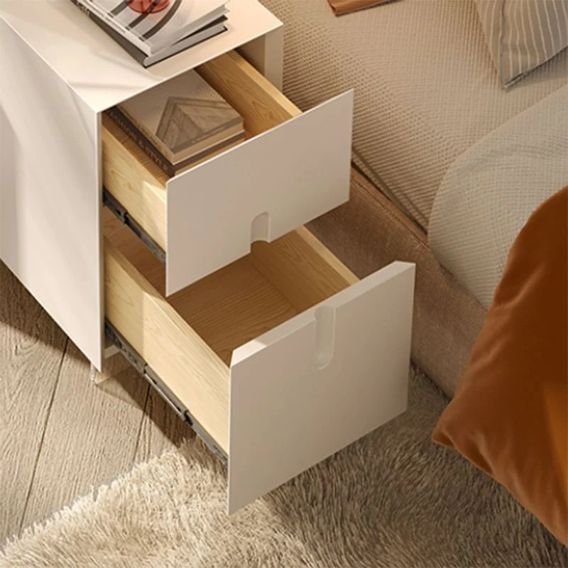 Mesita de noche contemporánea de madera con cajones Blanco Clearhalo