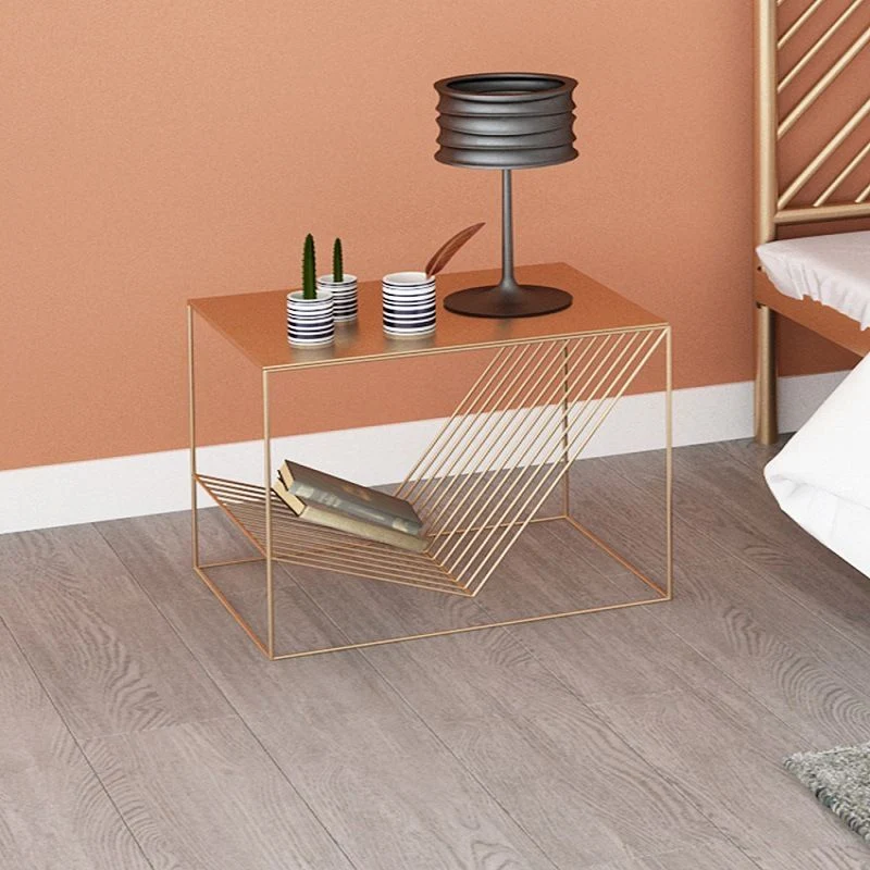 Mesita de noche de metal para cama, estante inferior, mesa decorativa, mesita de noche para dormitorio Negro Clearhalo