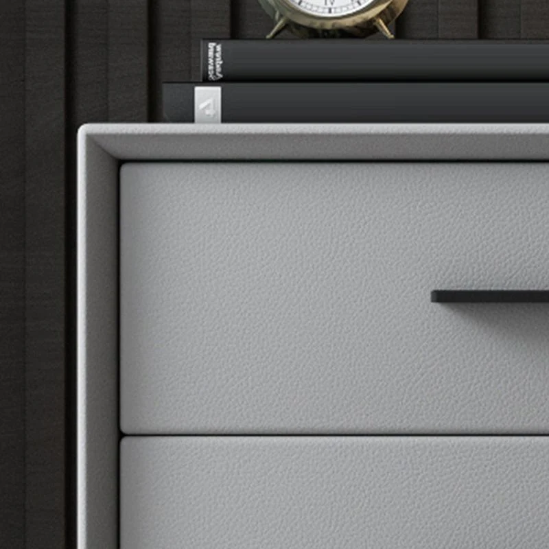 Mesita de noche moderna de pino con cajones y patas para dormitorio Cafe Clearhalo