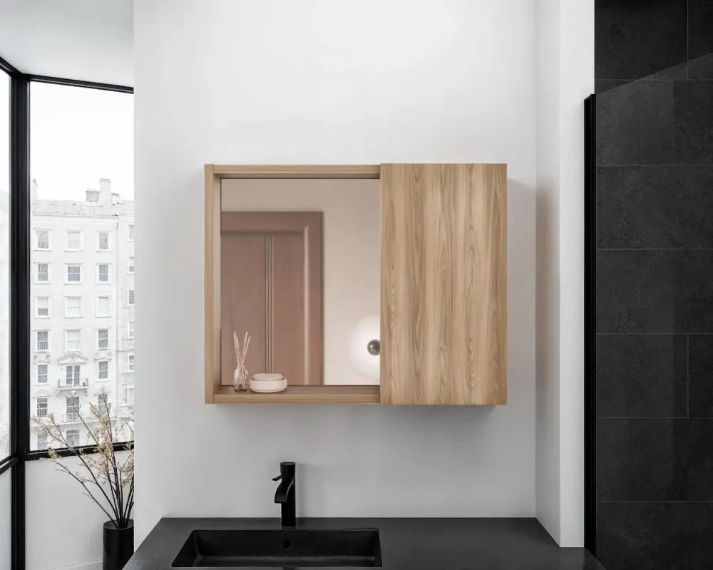 Gabinete de Baño Alessi, Fresno Europeo, con especio para guardar objetos de aseo personal RTA Design