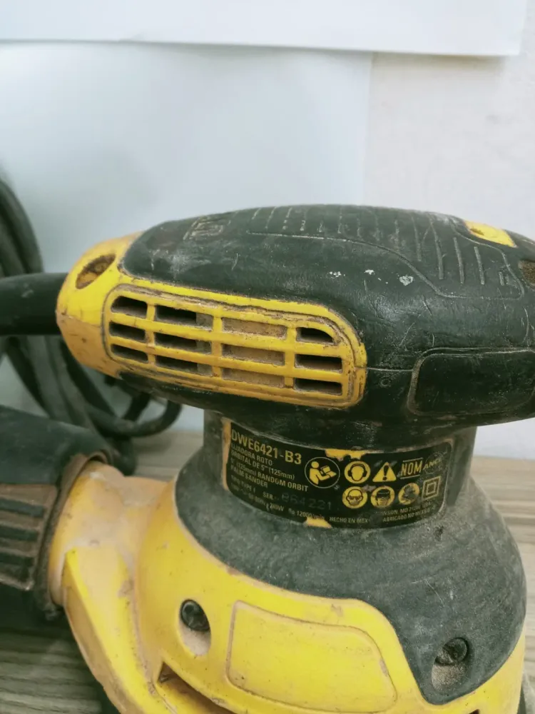 LIJADORA DEWALT-USADO para Uso Intensivo