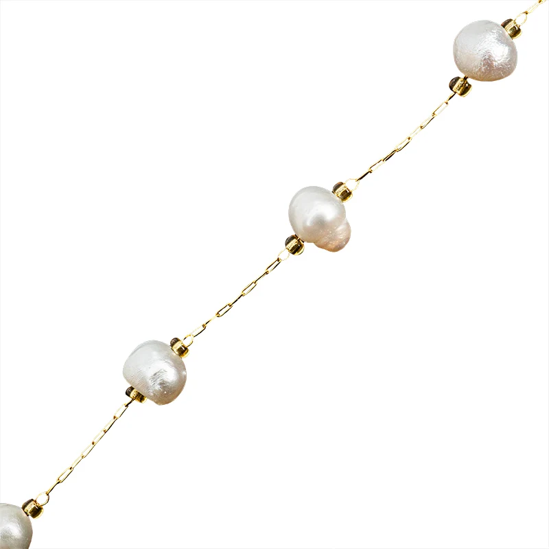 Cadena Chapa con Perla Cultavada Blanca 6mm Dorado con Certificación RoHS