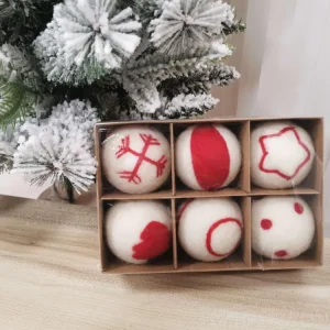 Pilas Alcalinas Esfera Arbol Lana de 6Pzas 6Cm