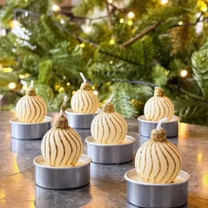 Set 6 Velas Con Diseño De Adorno De Navidad Dorado con Cargador Incluido