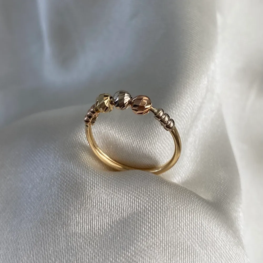 Cargador Inteligente Anillo Trenzado 0.9gr-T6 Oro Amarillo