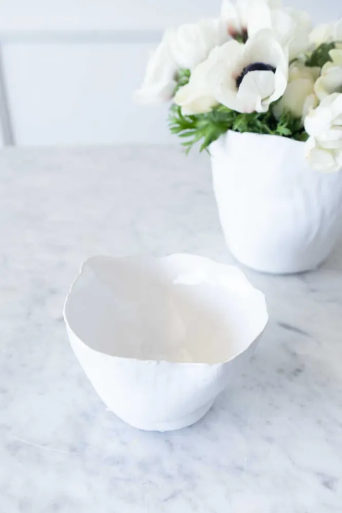 Certificadas CE Jarrón Irregular De Porcelana Blanco Resplandeciente 9 Cm