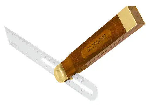 Escuadra falsa, mango de madera, 9' con Certificación RoHS