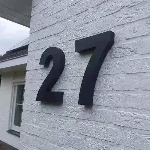 Numéro 9 de maison en plastique Noir AA - 24 Unidades