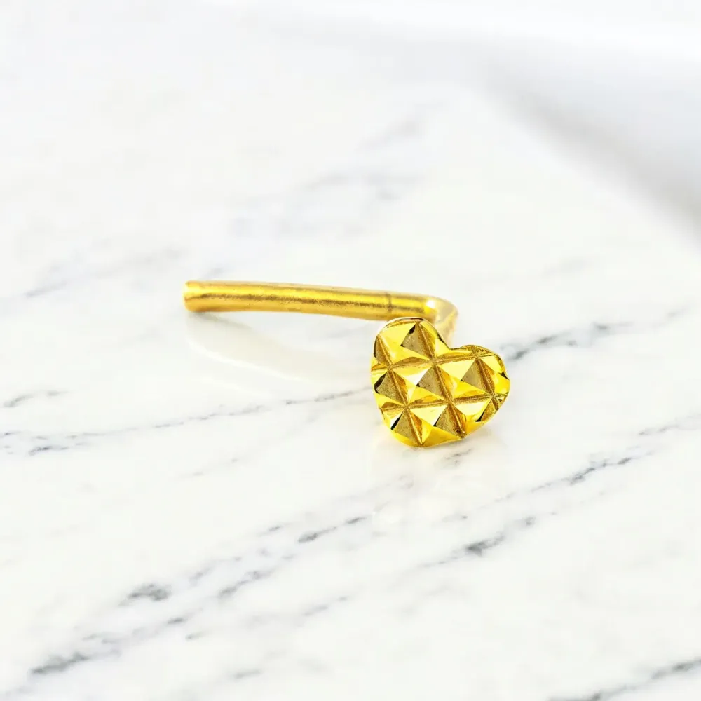 Piercing Oro Amarillo 9K Nariz Corazón Tallado con Certificación RoHS