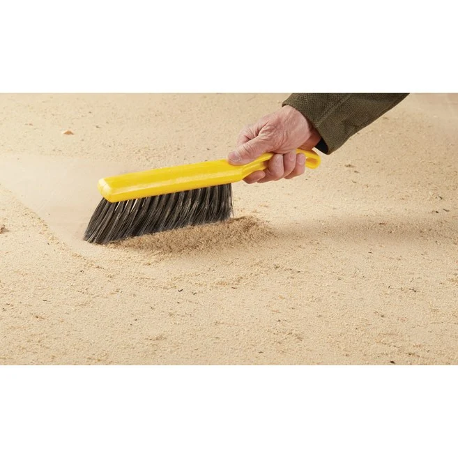 CEPILLO DE MOSTRADOR CON BASE PLÁSTICA, CERDAS PUNTA ABIERTA DE POLIPROPILENO Rubbermaid Commercial Products