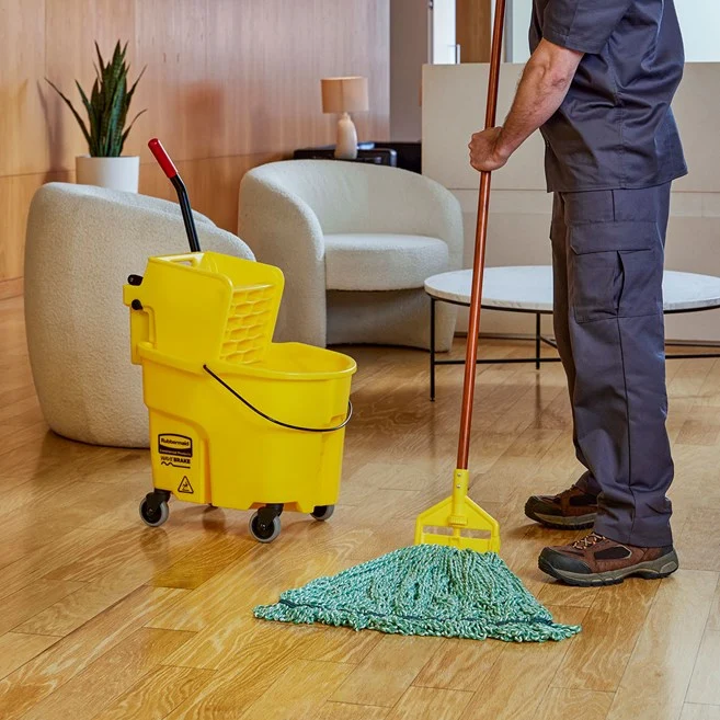 MOP HÚMEDO HILO DE MICROFIBRA MEDIANO WEB FOOT 5", VERDE Rubbermaid Commercial Products