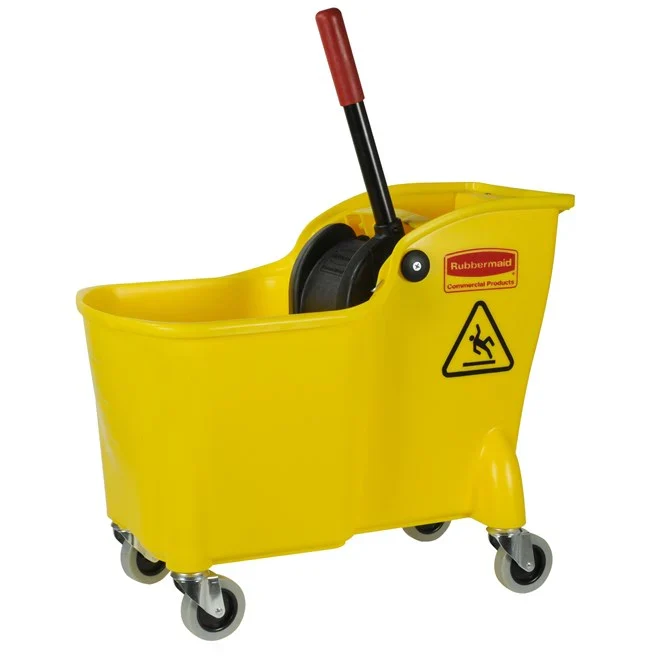 Cubeta Con Exprimidor En Combo Tandem 31 Qt Amarillo RUBBERMAID