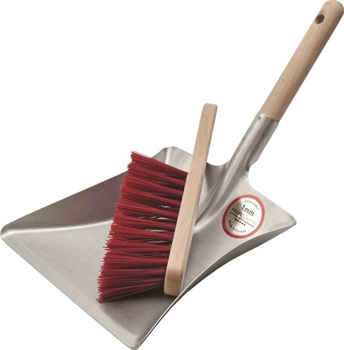 Juego recogedor ( 9000470016 ) con mango de madera hoja de metal L230xA240 mm SOREX